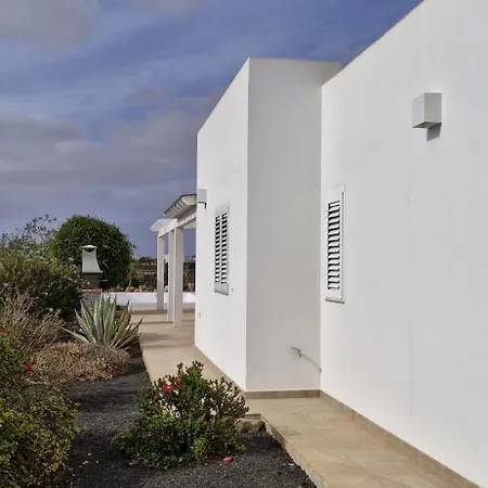 Estrella De Blanca Βίλα La Oliva